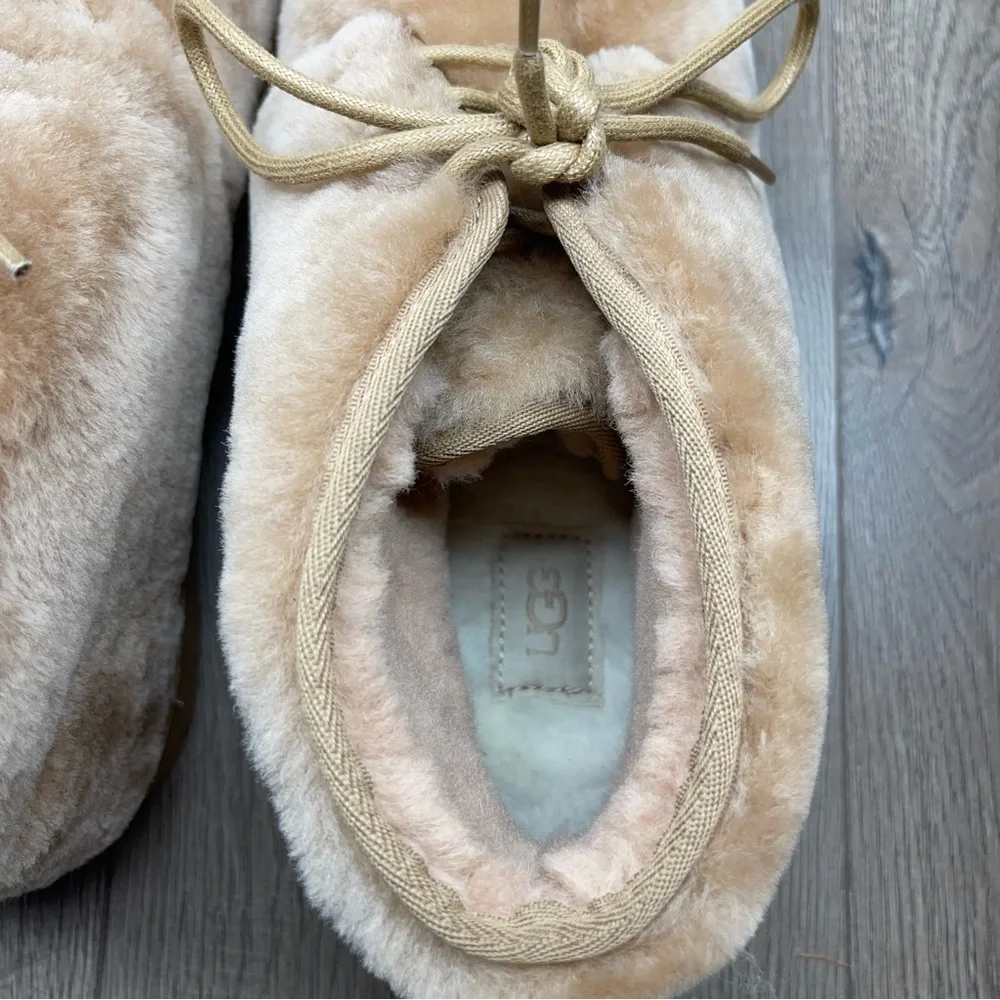 UGG Neumel Cozy Shearling Sheepskin Upper Boots Lace Up Camel Tan Size 11 Men’s
